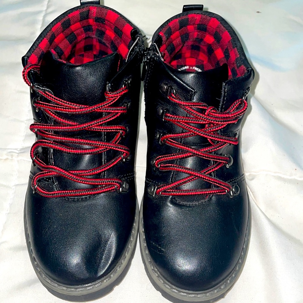 Sole Play boys black shoes size 12